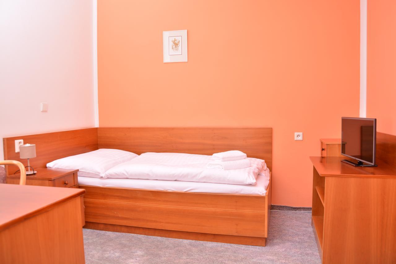 Hotel Pizzeria Istria Velké Losiny المظهر الخارجي الصورة