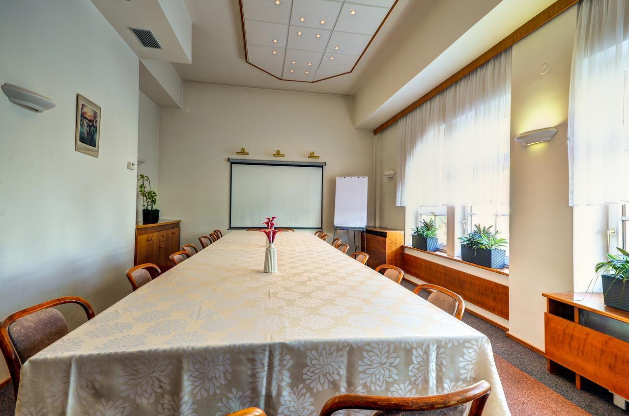 Hotel Pizzeria Istria Velké Losiny المظهر الخارجي الصورة
