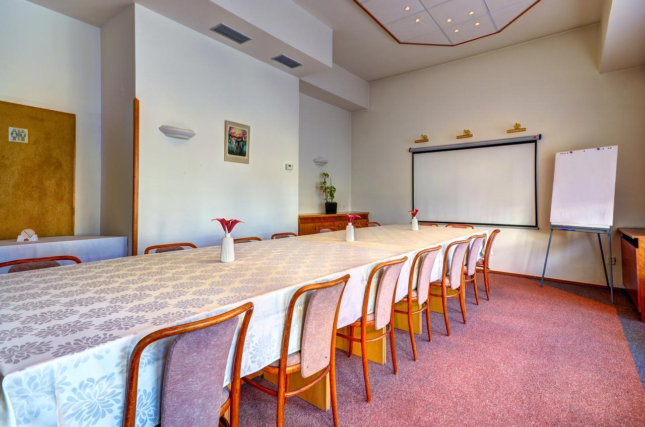 Hotel Pizzeria Istria Velké Losiny المظهر الخارجي الصورة